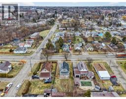 332 QUEEN Street N - 43