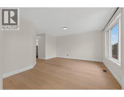 101 ANASTASIA Crescent - 2