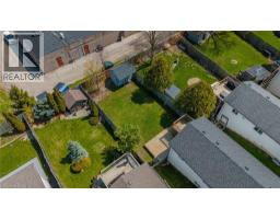 101 ANASTASIA Crescent - 22