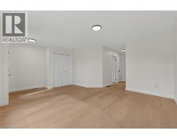 101 ANASTASIA Crescent - 4