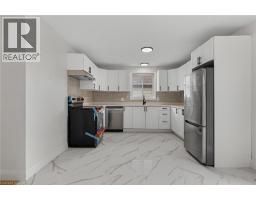 101 ANASTASIA Crescent - 8