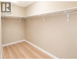 65 MEADOWRIDGE Street - 7