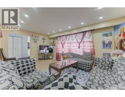 110 HAZELGLEN Drive - 6