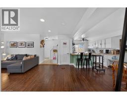 23 ERIE Avenue N - 4