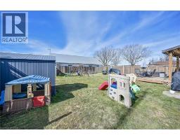 23 ERIE Avenue N - 42