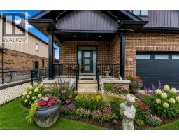 86 WOODBERRY Crescent - 2