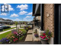 86 WOODBERRY Crescent - 43