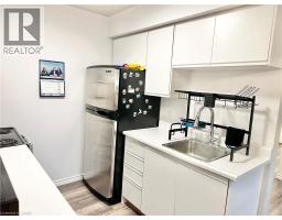 60 DONLY Drive S UnitNo. 101 - 15