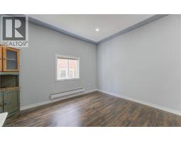 138 COURTLAND Avenue E - 10