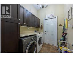 21 KELLY Drive - 11