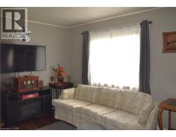 36 WOODHOUSE Avenue - 4