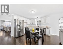 20 LINDA Crescent - 9