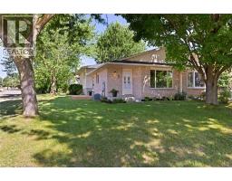 5 Uxbridge Crescent, MLS 40756926