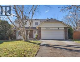 424 Clairbrook Crescent, MLS 40789696