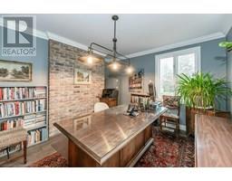 682 WESTOVER Road - 9