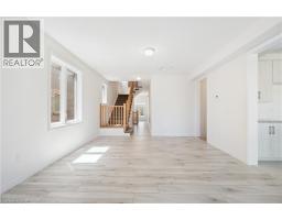 33 HENRY MARACLE Street - 4