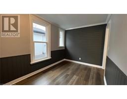 28 ONTARIO Street - 27