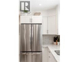 284 GREENBRIAR Road - 14