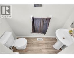 18 DONNENWERTH Drive - 10