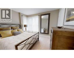 2250 SOUTHPORT Crescent - 10