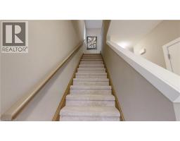 2250 SOUTHPORT Crescent - 4