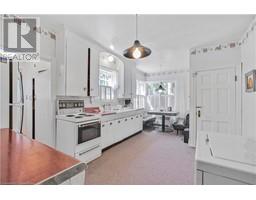 48 GARNER Road W - 19