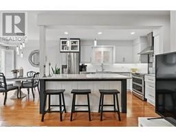 62 VALRIDGE Drive - 11