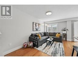 62 VALRIDGE Drive - 18