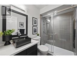 62 VALRIDGE Drive - 31