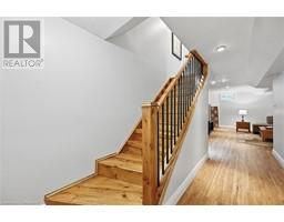 62 VALRIDGE Drive - 32
