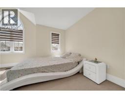 1161 UPPER THAMES Drive - 28