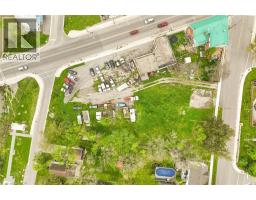 3 CAYUGA Street S - 6