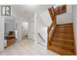 444 BURNETT Avenue - 21