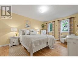 444 BURNETT Avenue - 24