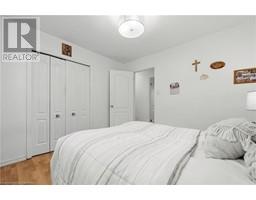 444 BURNETT Avenue - 28