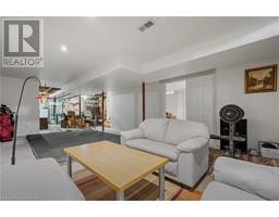 444 BURNETT Avenue - 34