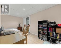 444 BURNETT Avenue - 35