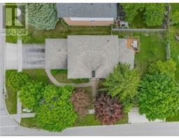 444 BURNETT Avenue - 45