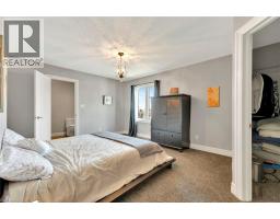 855 WOOD Drive - 24