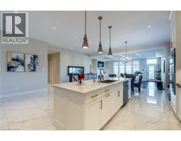 10 HARPER Boulevard - 10