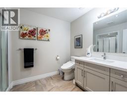 10 HARPER Boulevard - 37