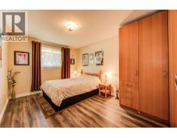 18 MARSHALL Avenue - 19