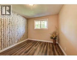 18 MARSHALL Avenue - 20
