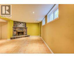 18 MARSHALL Avenue - 22
