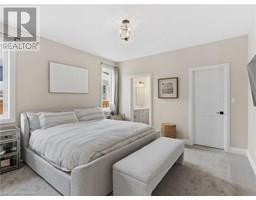 68 CEDAR STREET UnitNo. 7 - 30