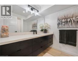 51 GOLDEN MEADOW Drive - 31