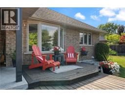 51 GOLDEN MEADOW Drive - 34