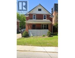 179 REGINA Street N - 2