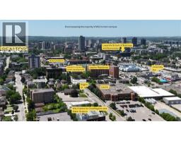 179 REGINA Street N - 3