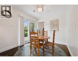 882-888 FAIRWAY Road N - 27
